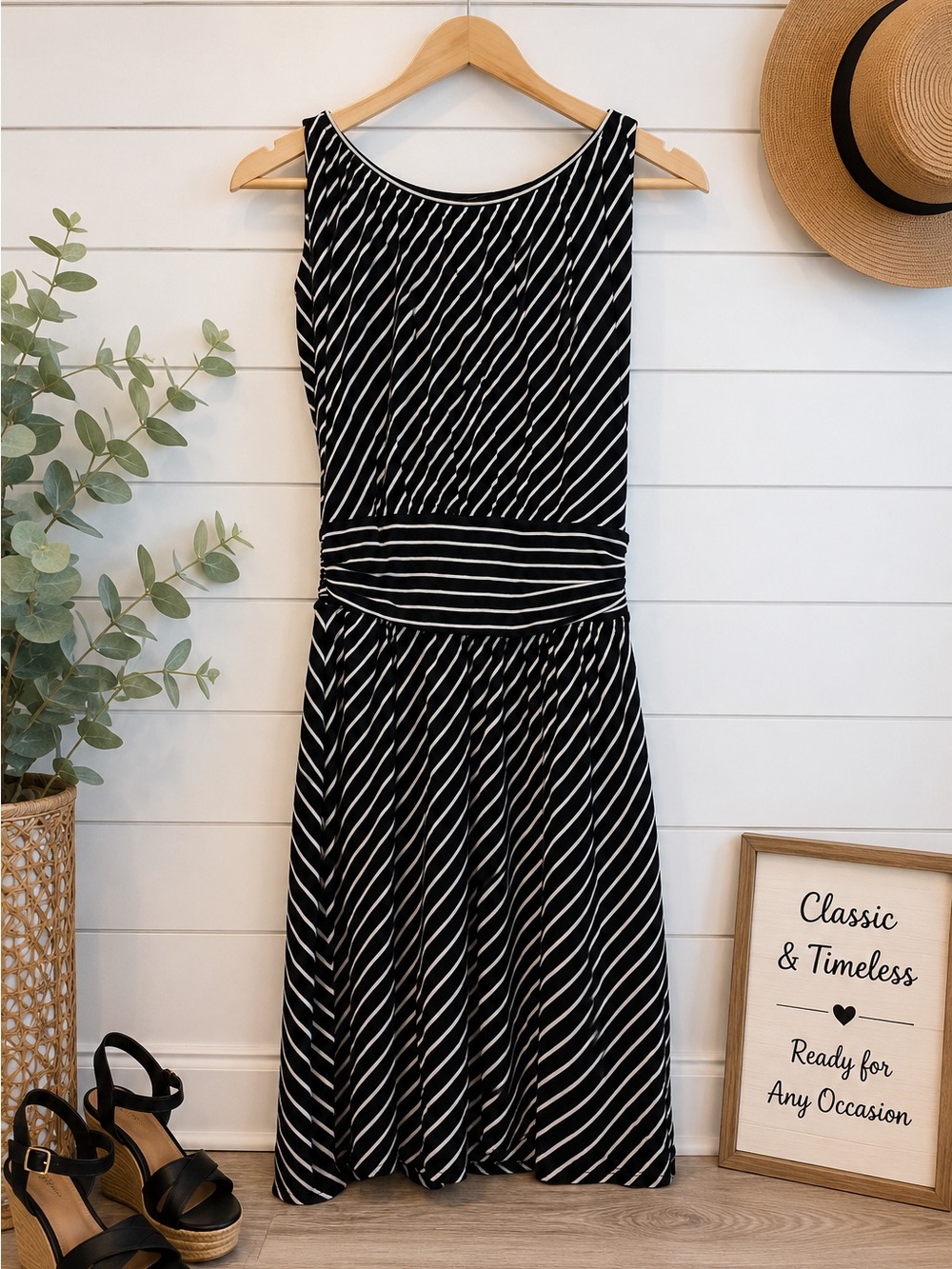 🖤 🖤 Express Black & White Striped Sleeveless Dress Size Small